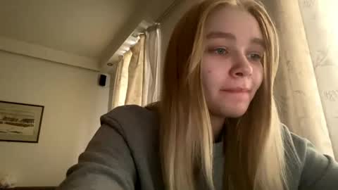 Lei online show from April 15, 2026, 11:28 am