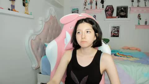 cherrycute666 online show from May 5, 2026, 3:36 am