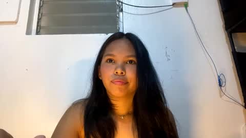 Bella online show from May 27, 2026, 2:19 am