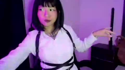 Cherry  online show from February 24, 2025, 3:44 am