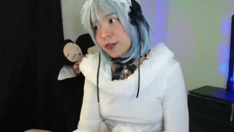 Cherry  online show from March 3, 2025, 3:19 am