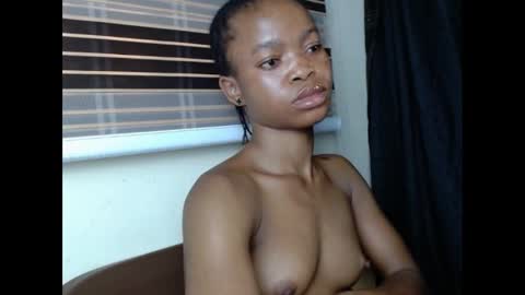 Snapshot of cherryxpussy chatting on February 11, 2025, 5:18 pm cherryxpussy online show from February 11, 2025, 5:18 pm