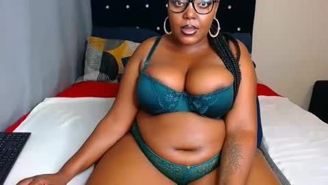 cherryyummy69 online show from February 18, 2025, 10:16 am