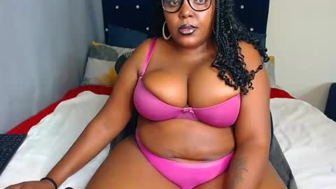 cherryyummy69 online show from March 7, 2025, 7:27 pm