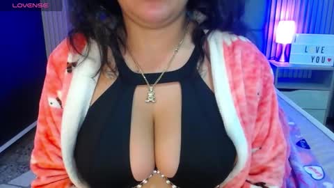 Cheryl online show from March 12, 2025, 9:55 am