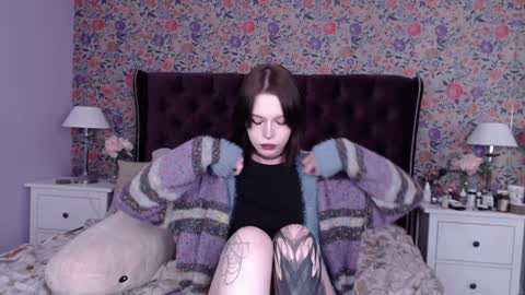 amelia online show from January 3, 2025, 6:46 pm