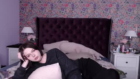 amelia online show from January 23, 2025, 3:26 am