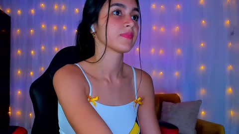 Snapshot of cherylbutler chatting on February 11, 2025, 2:14 am Cheryl online show from February 11, 2025, 2:14 am