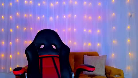 Snapshot of cherylbutler chatting on February 27, 2025, 11:15 pm Cheryl online show from February 27, 2025, 11:15 pm