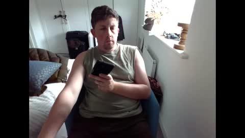 cheshireguy32 online show from June 1, 2026, 8:27 am