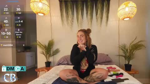 Snapshot of cheviblue chatting on January 6, 2025, 2:25 pm Chevi Blue online show from January 6, 2025, 2:25 pm