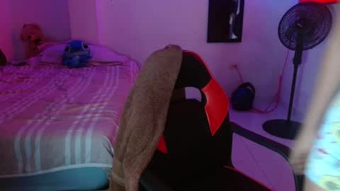 Snapshot of chiara_20 chatting on February 9, 2026, 2:04 am Airam online show from February 9, 2026, 2:04 am