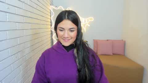 Snapshot of chiara_tay chatting on February 8, 2025, 3:08 am Chiara online show from February 8, 2025, 3:08 am