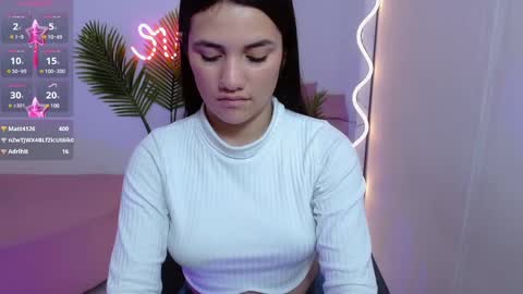 Snapshot of chiara_tay chatting on February 26, 2025, 9:53 am Chiara online show from February 26, 2025, 9:53 am