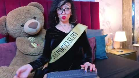 CHIARA online show from June 4, 2026, 1:06 pm