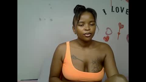 chibobo_ online show from December 8, 2024, 12:07 am