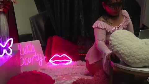 Chicababe29 online show from March 7, 2026, 8:50 pm