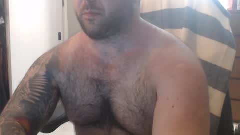 Snapshot of chicagoguy86 chatting on May 18, 2026, 3:24 am Chicagoguy86 aka Benny Cooper online show from May 18, 2026, 3:24 am