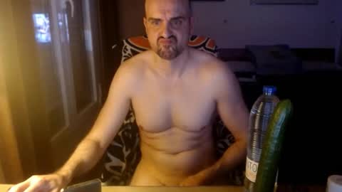 Snapshot of chicocam1983 chatting on November 8, 2025, 6:18 pm chicocam1983 online show from November 8, 2025, 6:18 pm