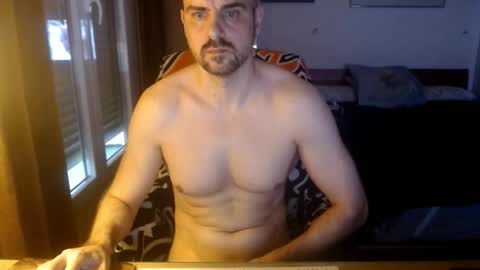 Snapshot of chicocam1983 chatting on November 10, 2025, 4:39 pm chicocam1983 online show from November 10, 2025, 4:39 pm