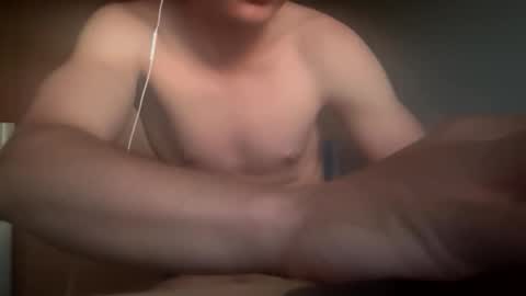 chill_fit_guy online show from June 3, 2026, 1:30 am
