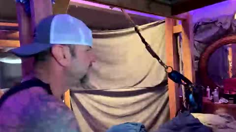 Snapshot of chill_n_drill chatting on November 17, 2025, 4:35 pm chill_n_drill online show from November 17, 2025, 4:35 pm