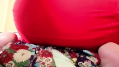 Snapshot of chillwithcamii chatting on May 14, 2026, 2:46 pm yoursensualparadise online show from May 14, 2026, 2:46 pm