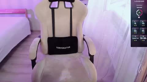 Snapshot of chilly__willy chatting on February 12, 2026, 6:19 am Mark online show from February 12, 2026, 6:19 am