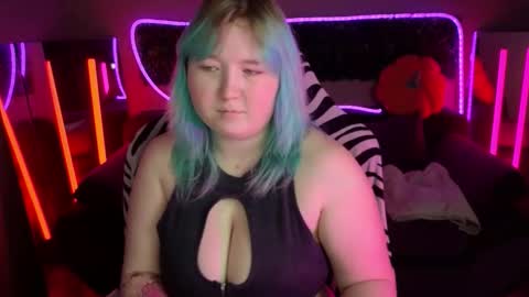 Chim-Chim online show from November 21, 2025, 2:32 am