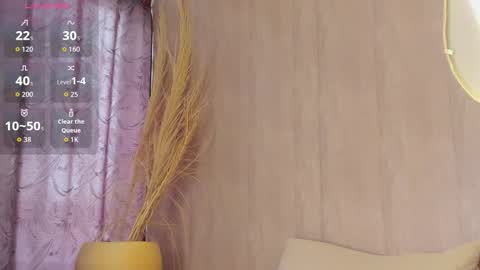 C H L O E  online show from January 13, 2026, 1:16 pm