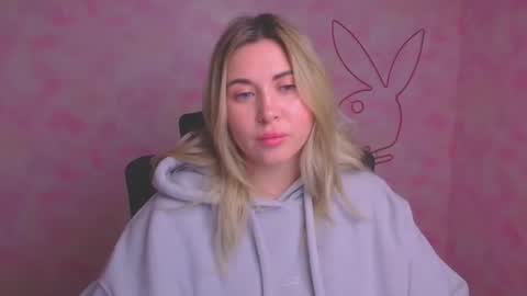 Snapshot of chloe_diva chatting on November 27, 2025, 12:29 pm Chloe online show from November 27, 2025, 12:29 pm