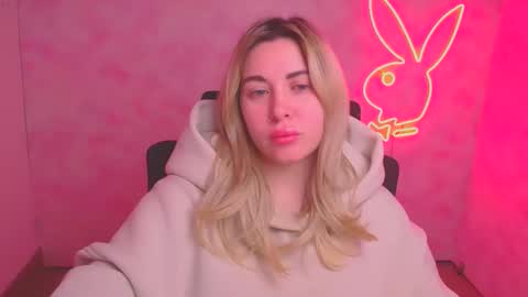 Snapshot of chloe_diva chatting on November 29, 2025, 6:49 am Chloe online show from November 29, 2025, 6:49 am