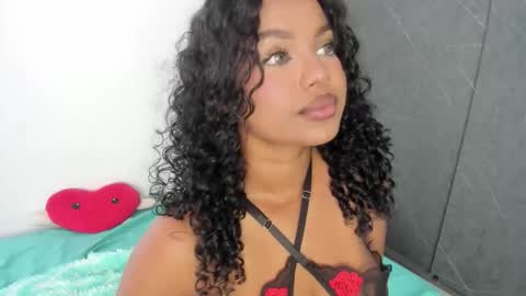 chloe online show from September 20, 2025, 10:11 pm