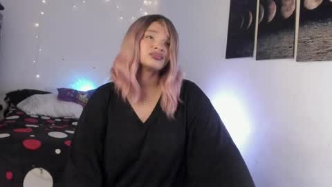 chloe_kisses online show from May 11, 2026, 11:27 am