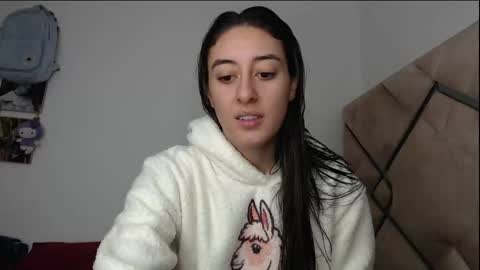 Chloe  online show from January 5, 2026, 7:39 pm