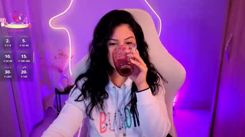 Snapshot of chloebum_ chatting on March 28, 2026, 11:10 am Chloe online show from March 28, 2026, 11:10 am