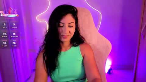 Snapshot of chloebum_ chatting on April 13, 2026, 11:05 am Chloe online show from April 13, 2026, 11:05 am