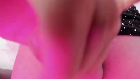 Snapshot of chloee_adams_ chatting on February 10, 2025, 11:02 pm Chloe online show from February 10, 2025, 11:02 pm