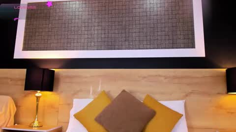 Chloe  online show from March 16, 2026, 1:04 pm