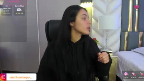 Snapshot of chloeharper_ chatting on February 26, 2026, 11:09 am Chloe Harper online show from February 26, 2026, 11:09 am