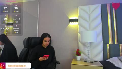 Snapshot of chloeharper_ chatting on March 20, 2026, 11:37 am Chloe Harper online show from March 20, 2026, 11:37 am