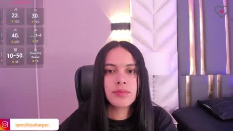 Snapshot of chloeharper_ chatting on April 7, 2026, 11:32 am Chloe Harper online show from April 7, 2026, 11:32 am