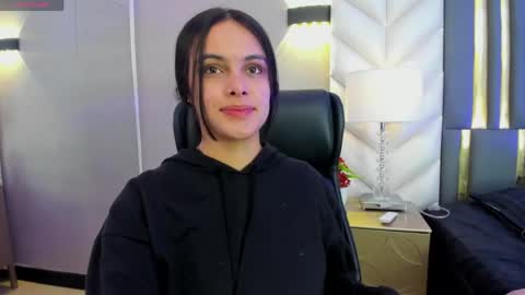 Snapshot of chloeharper_ chatting on April 11, 2026, 11:58 am Chloe Harper online show from April 11, 2026, 11:58 am