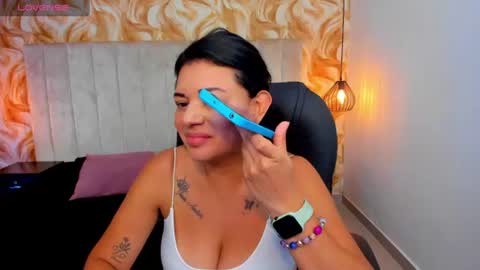 Chloe  online show from June 26, 2026, 6:23 pm