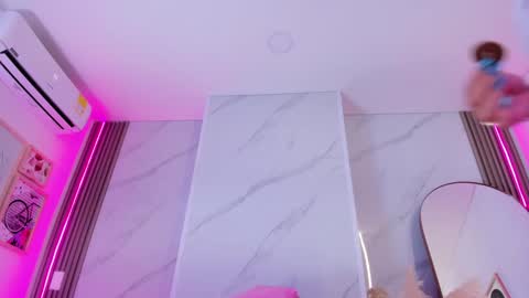 Snapshot of chlooee_ chatting on February 2, 2025, 6:10 pm Chlooe online show from February 2, 2025, 6:10 pm