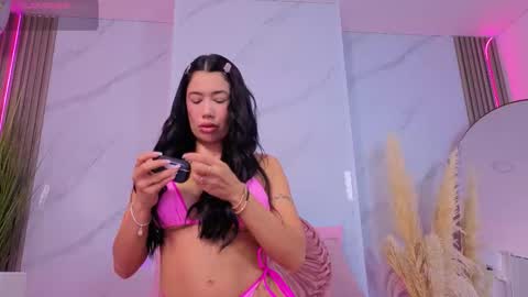 Snapshot of chlooee_ chatting on September 11, 2025, 1:06 am Chlooe online show from September 11, 2025, 1:06 am