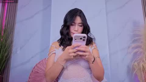 Chlooe online show from February 5, 2026, 1:32 am