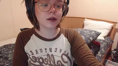 chmiri online show from November 22, 2025, 1:54 pm