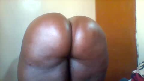 chocobabe002 online show from September 13, 2025, 7:19 am