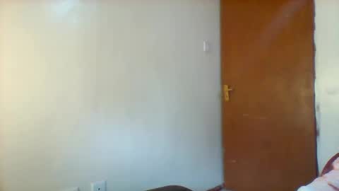 chocobabe002 online show from October 8, 2025, 6:33 am